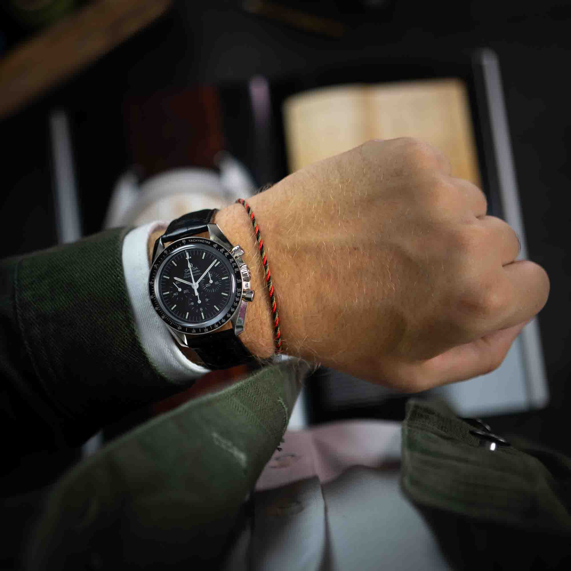black minimal bracelet for men waterproof, durable and adjustable