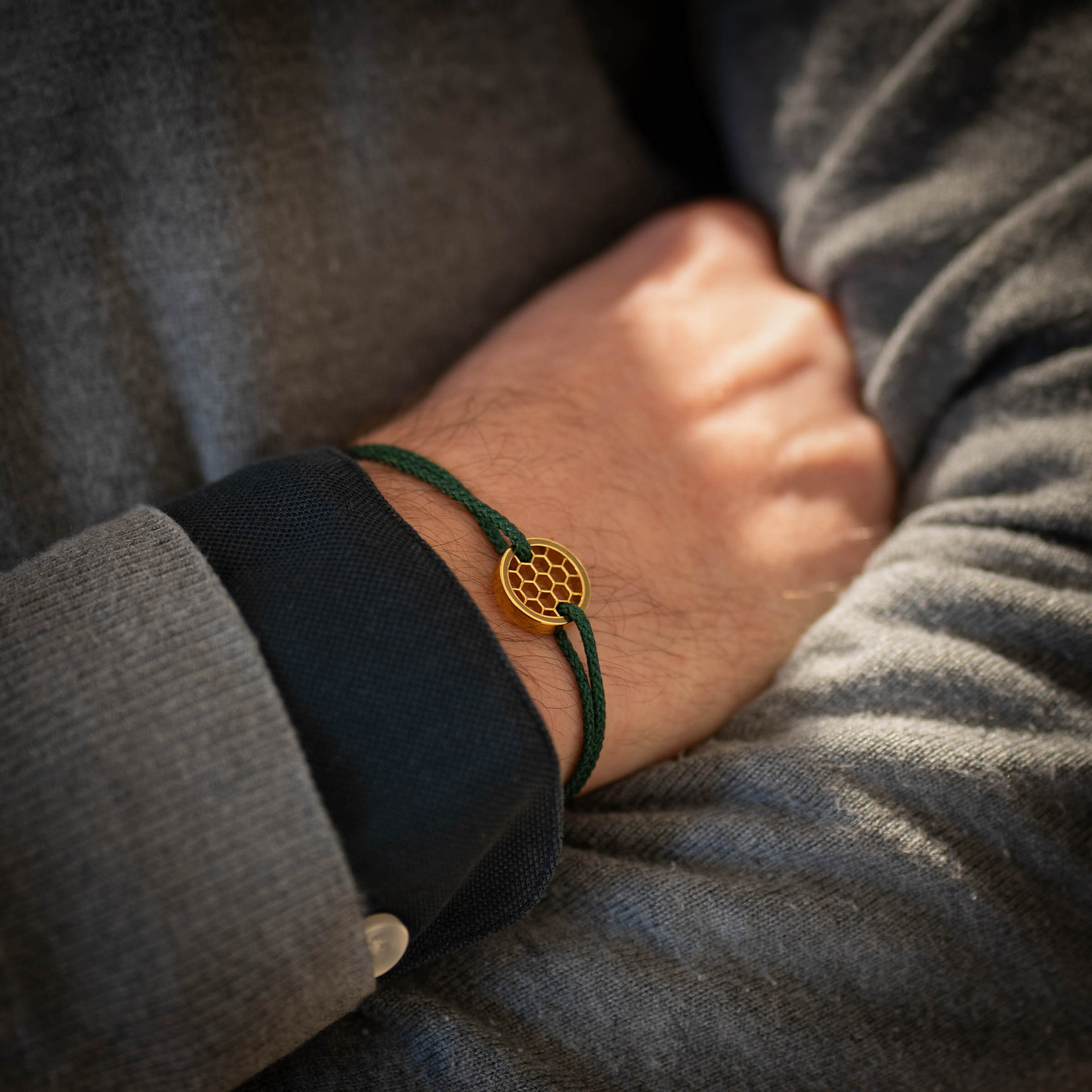 gold bracelet for men