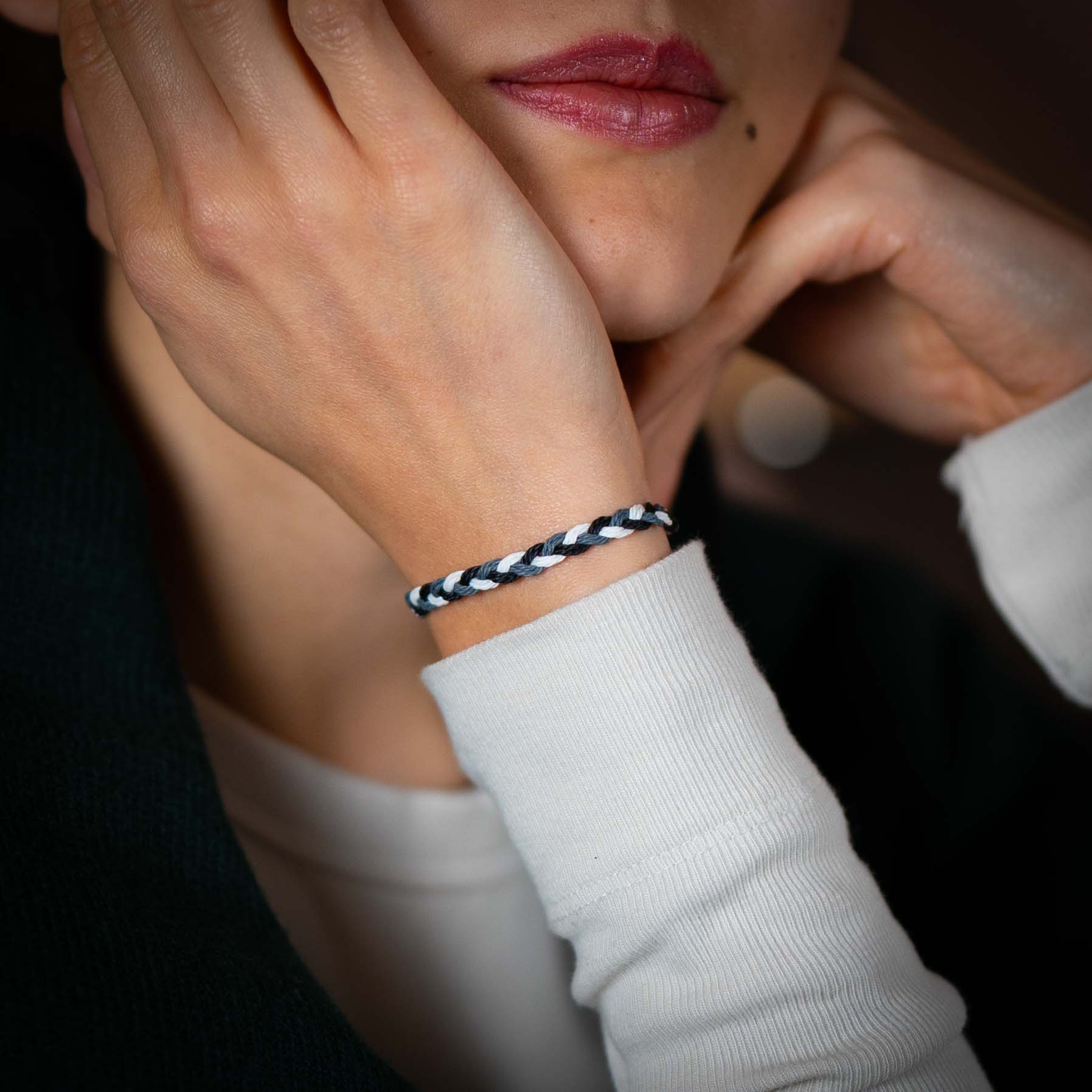 James Bond Flow Bracelet