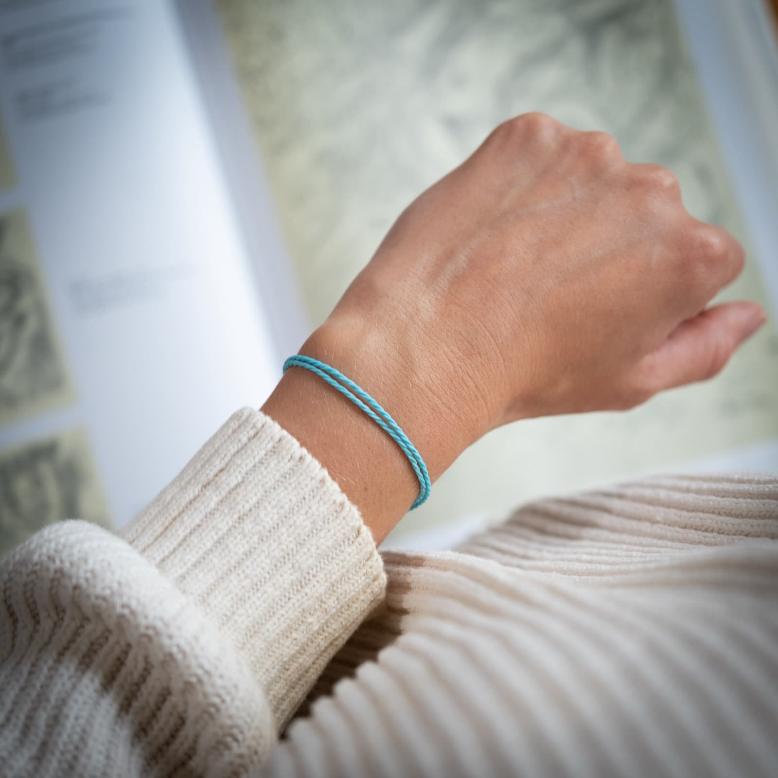 Lichtblauw Essential Armband