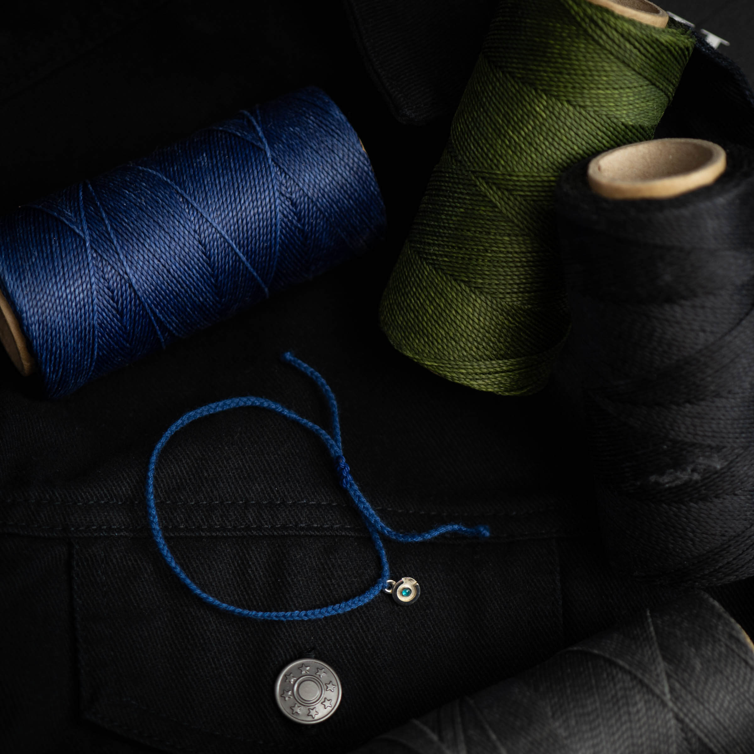 navy blue bracelet for men