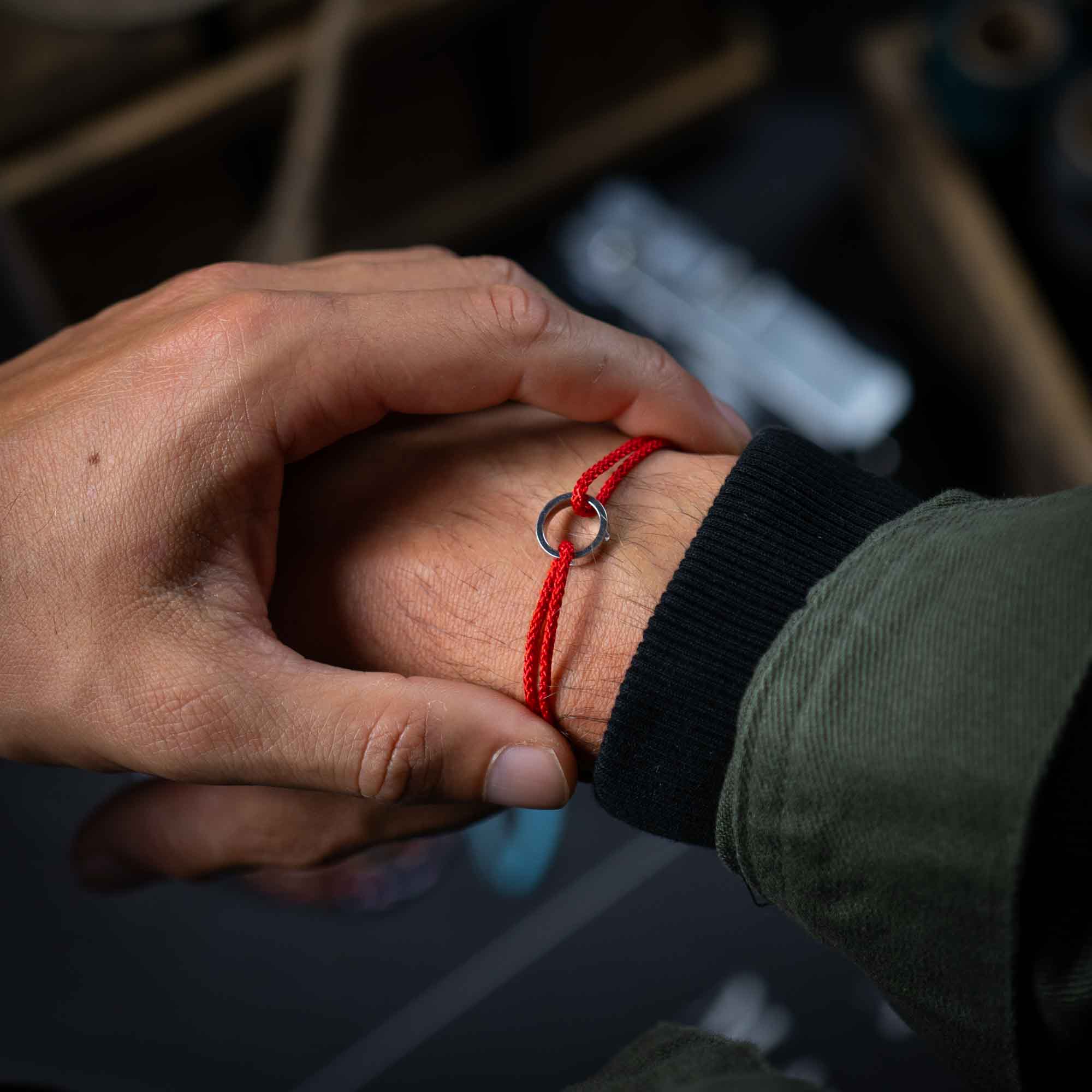 silver-bracelet-for-men-red