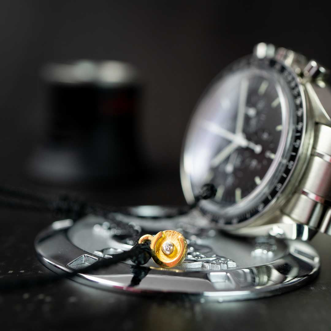 Schwarzes Twisted Armband - 14K vergoldeten Anhänger mit Klarer Zirkon Stein