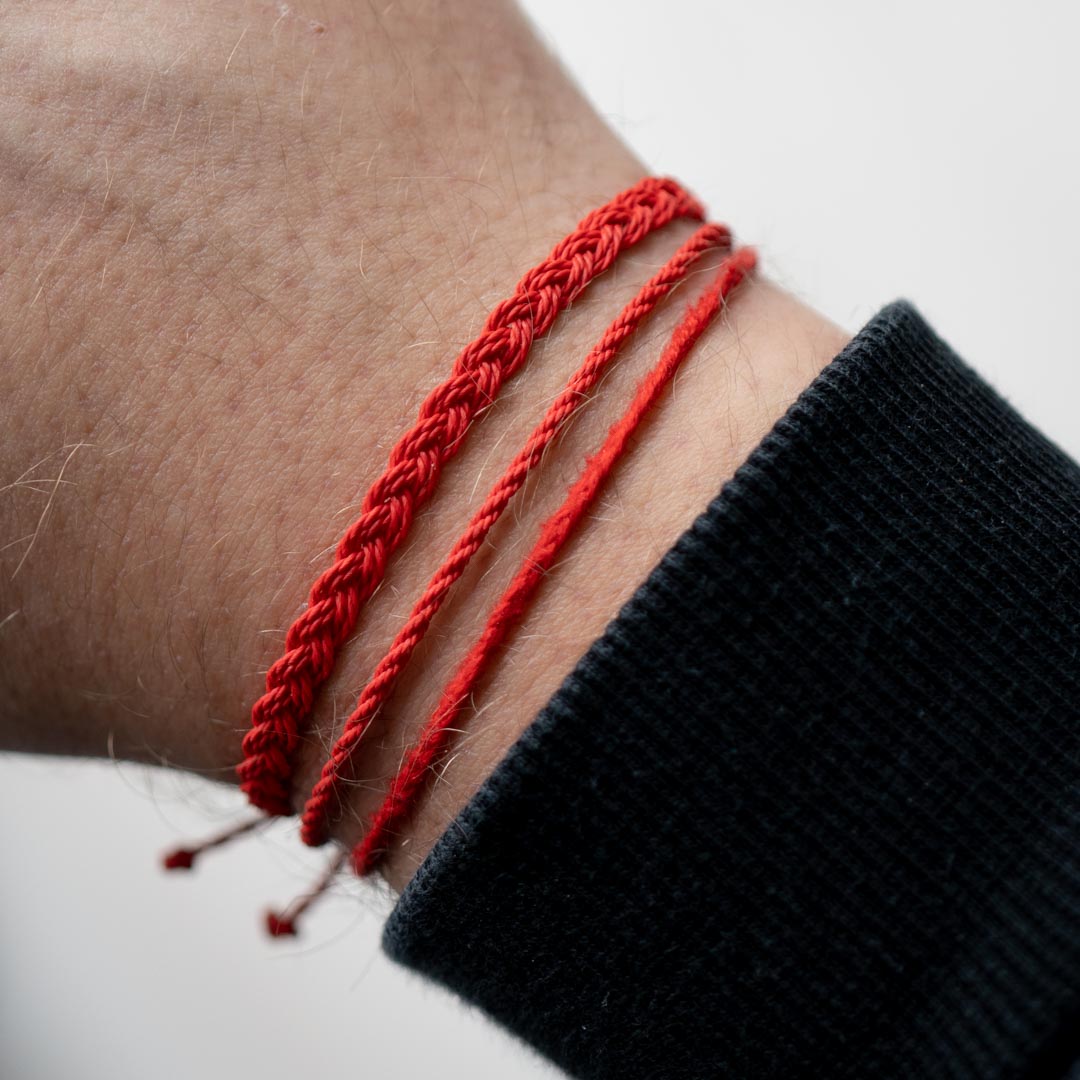 red-bracelet-pack men