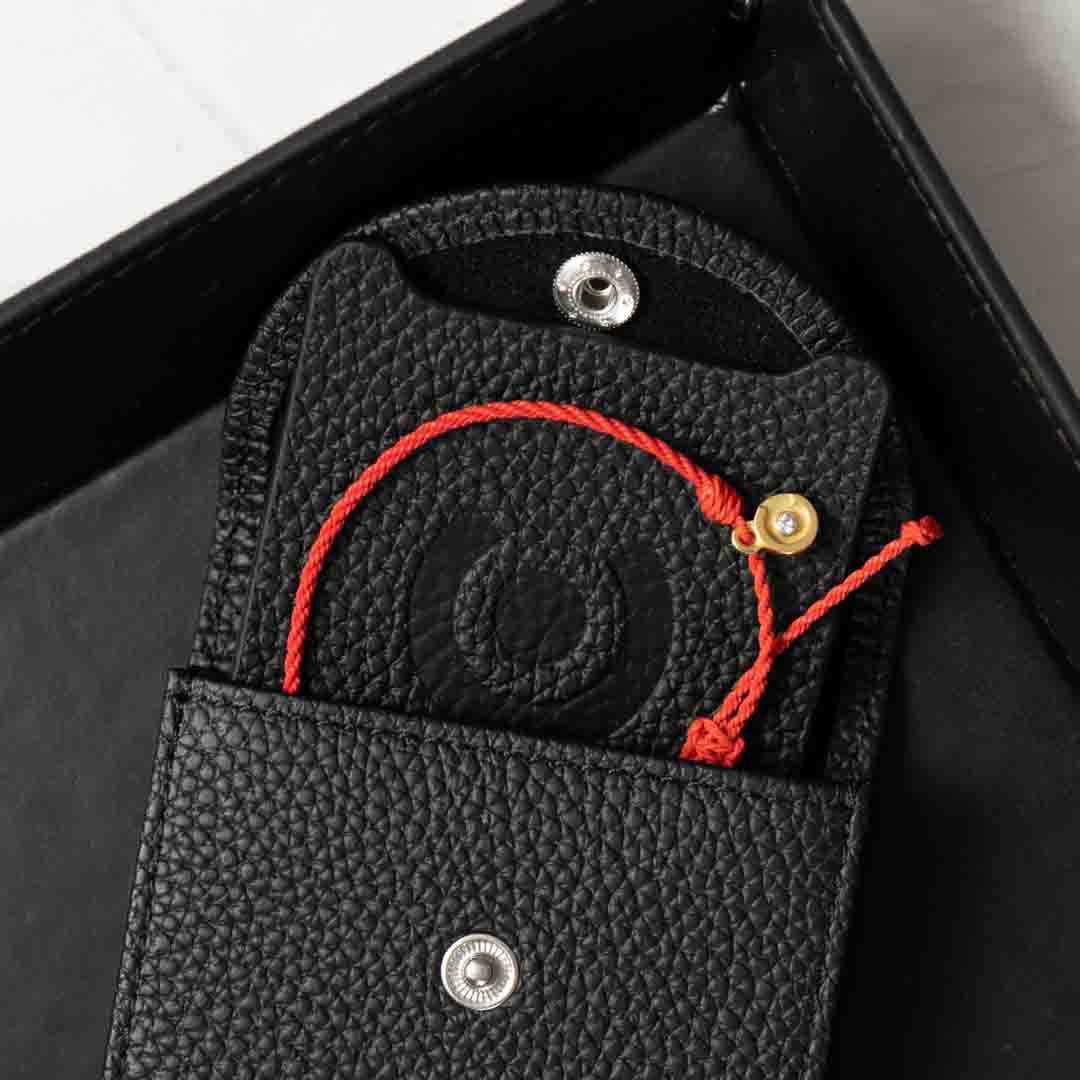 red bracelt for men