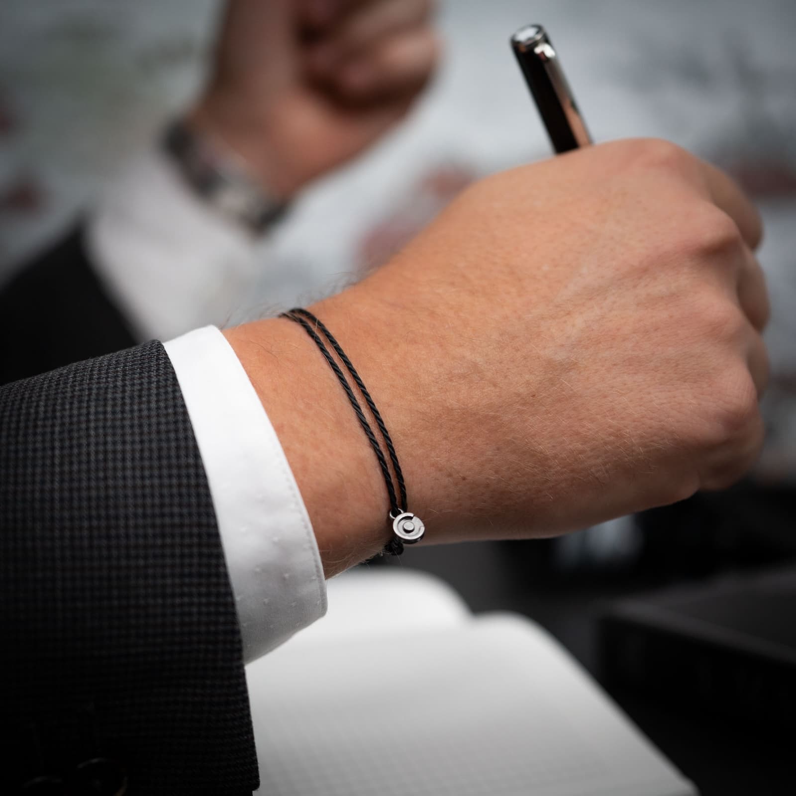 Black Essential bracelet