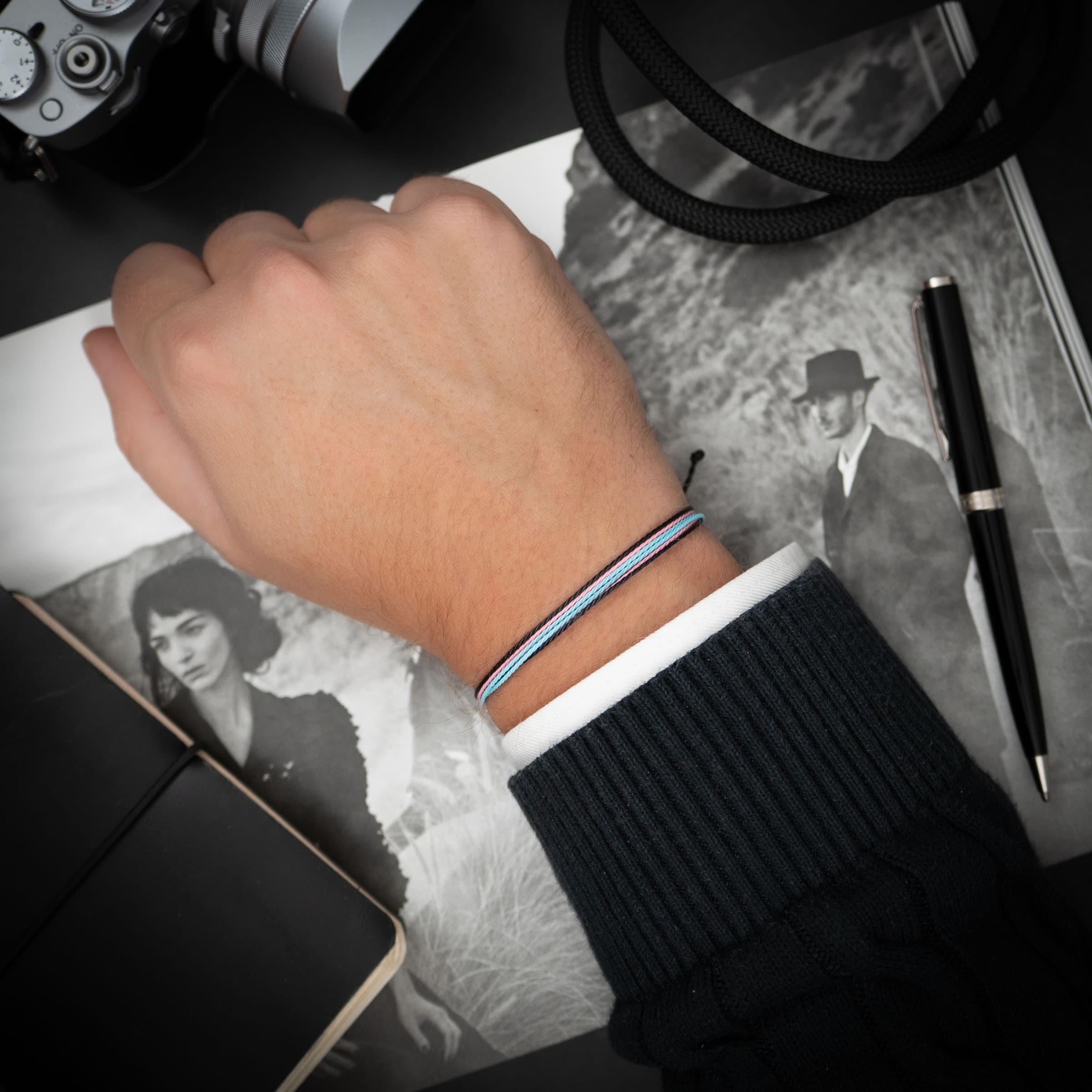 Polarity String bracelet